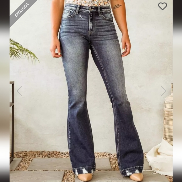 KanCan Denim - Kancan Kurvy Mid Rise Flare Jeans Size 31